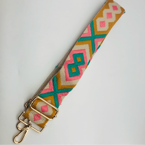 Aztec Print Adjustable Guitar or Bag Strap - Picture 2 of 4